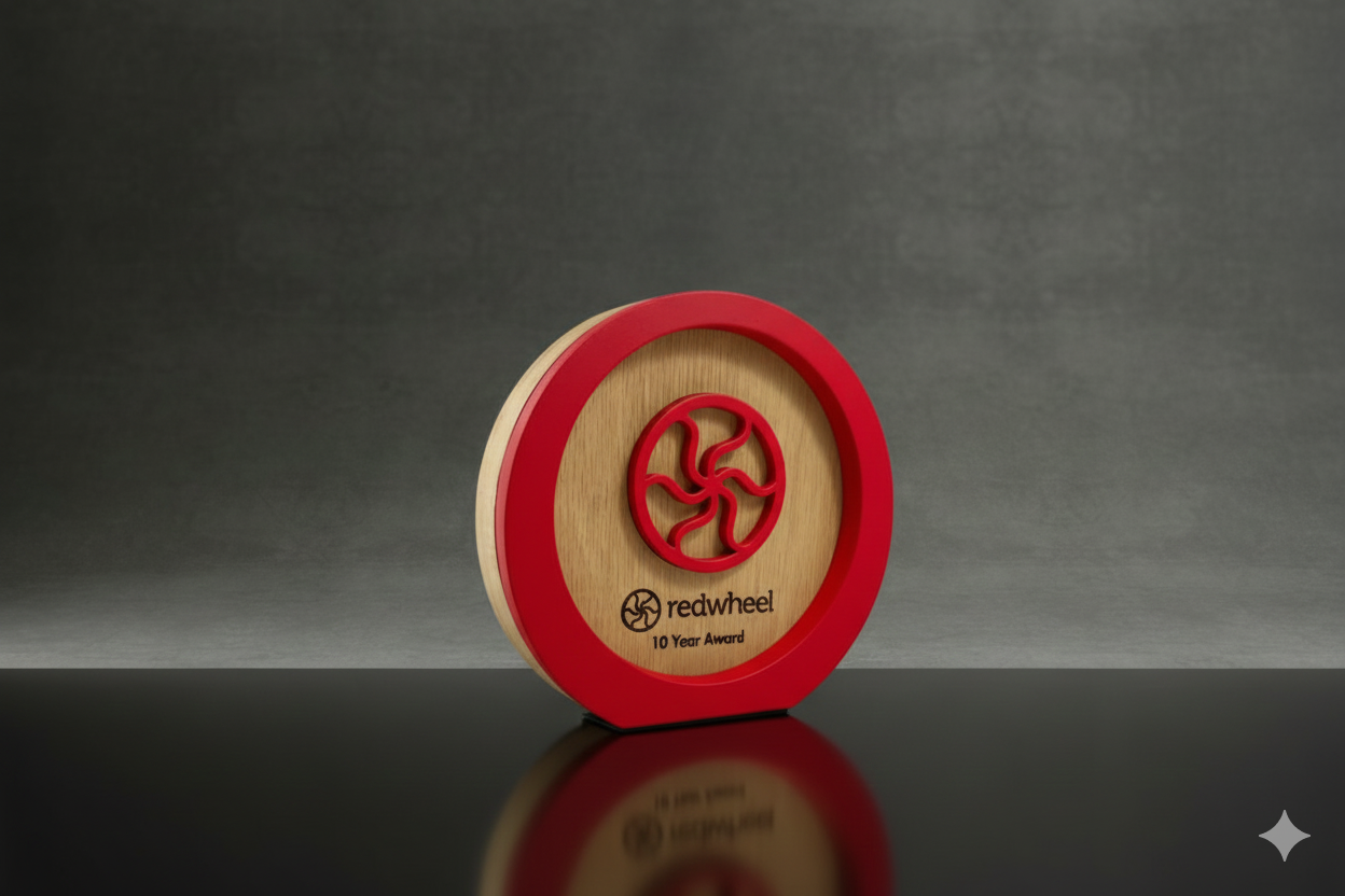 O3 — Ahşap Plaketler